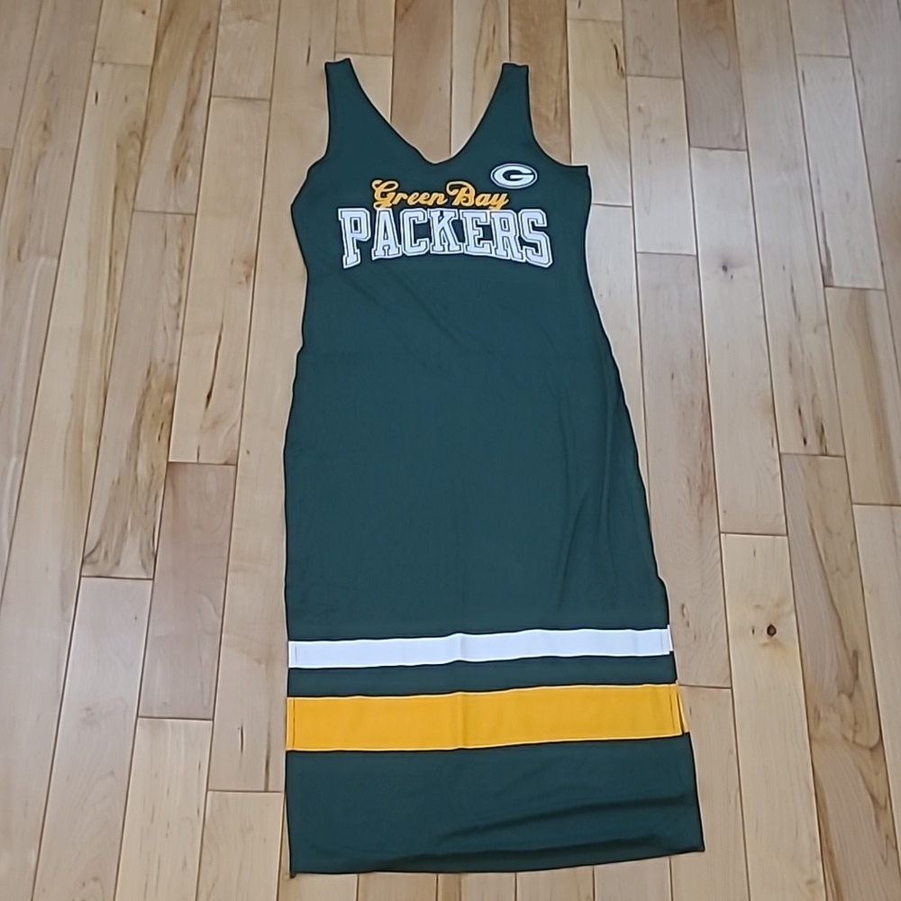 Green Day Packers women's size small NFL team apparel dress.